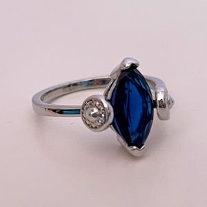 Vintage Heavy Silver Tone Blue RhinestoneWinter Holiday Festive Statement Ring